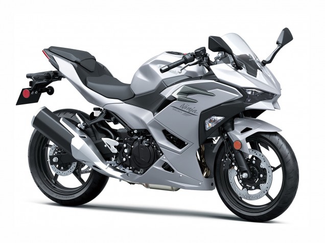 Carenados Moto Kawasaki Ninja 500 EX500R 2024-2025 - Plata Metalizado Ninja