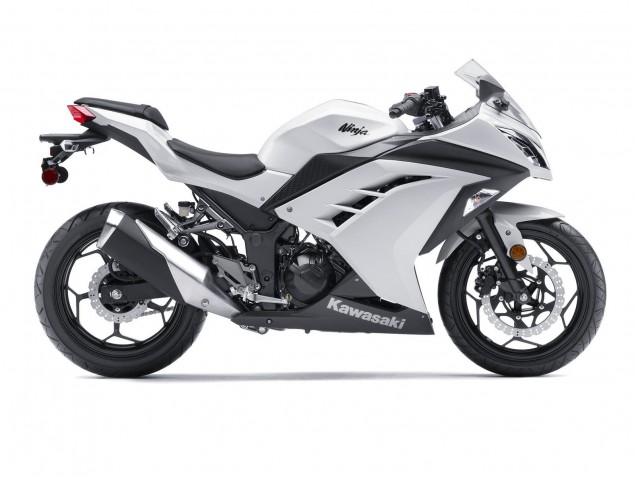 Carenados Moto Kawasaki EX300 2013-2024 - Blanco Negro