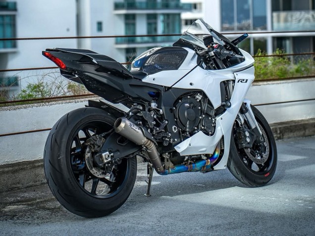 Carenado Moto Yamaha YZF 1000 R1 2020-2025 - Blanco