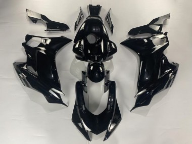 Carenados Moto Yamaha YZF 600 R6 2017-2025 - Negro Brillante