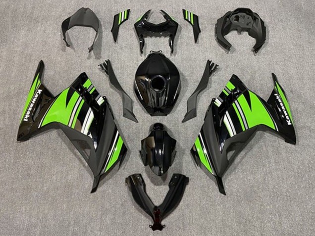 Carenados Moto Kawasaki EX300 2013-2017 - Negro Brillante Verde Blanco Raya