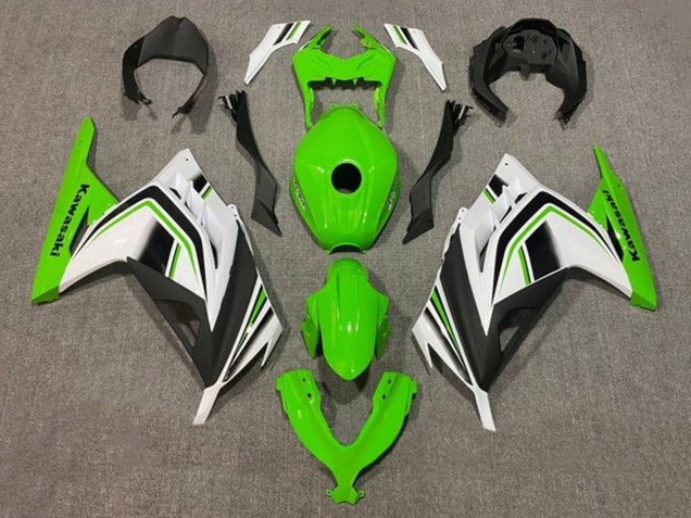 Carenados Moto Kawasaki EX300 2013-2017 - Verde Blanco Negro Raya