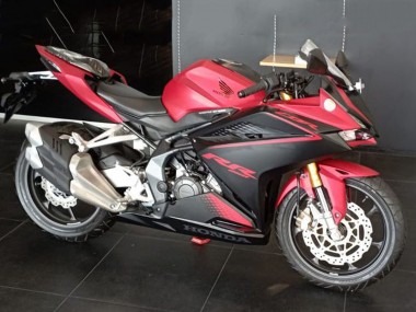 Kits Carenado Moto Honda CBR250RR 2017-2022 - Rojo Negro Mate