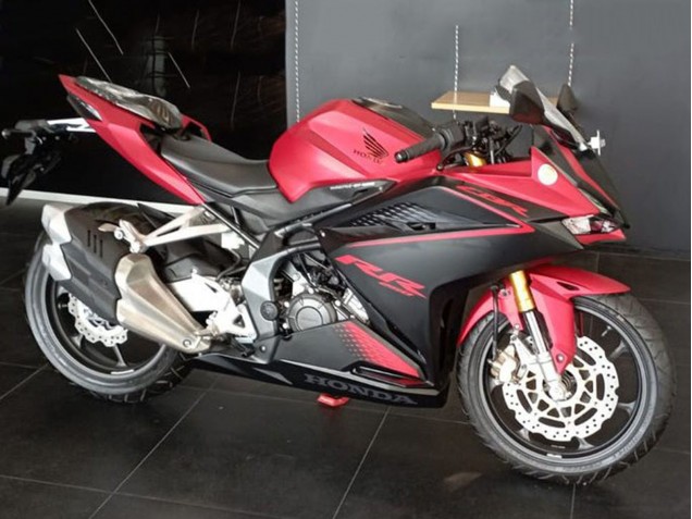 Kits Carenado Moto Honda CBR250RR 2017-2022 - Rojo Negro Mate