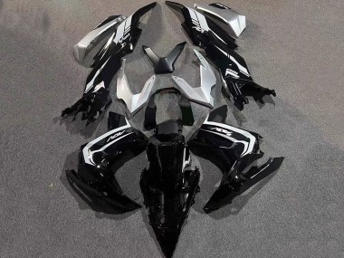 Carenados Moto Honda ADV160 2022-2024 - Plata Negro Brillante